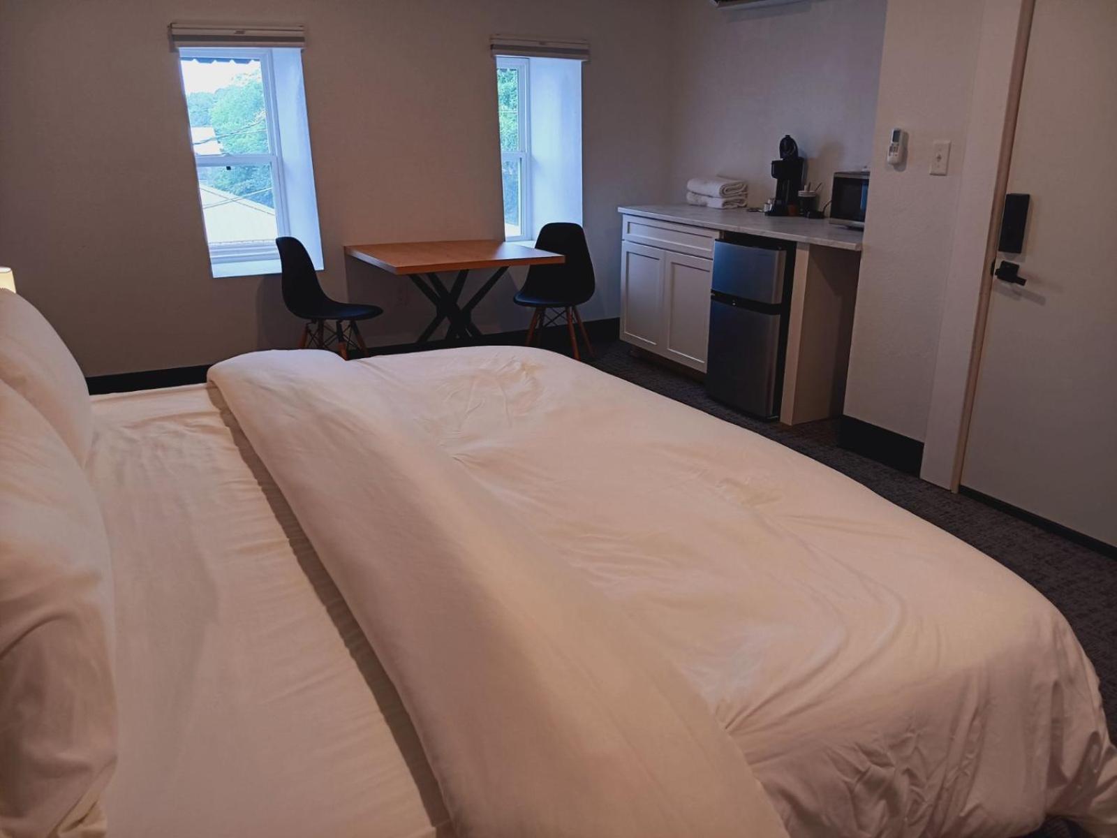 Five10 Orange Street Hotel - Hot Springs Buitenkant foto